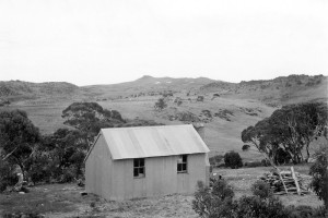 Mawsons Hut, Mt Jagungal in the distance, 1947; Peter Woolley Collection.