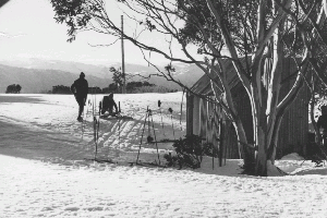 Grey Hill Caf� in snow 1977 Reet Vallack Collection