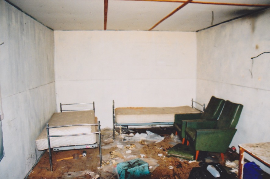 Vandalised interior before KHA and NPWS repairs. Photo Olaf Moon 2006