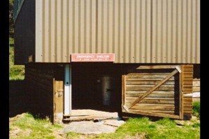 Emergency Shelter (on the north west side), available to the public. Four people, maybe more, could easily shelter here - &#169; Olaf Moon, 2002