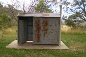 Standard toilet construction - &#169; N Irvine, 2012