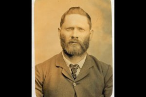 Richard Brayshaw - Born 5th July 1865 at Bobeyan and died at Rosevue, the property of Morris Luton.